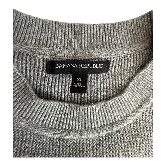 Banana Republic Grey Crewneck Waffle Knit Sweater - Size XL - Picture 5 of 10